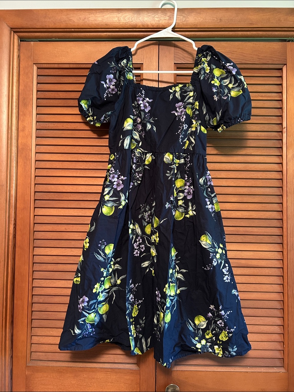 Time and Tru Navy Puff-Sleeve Floral Dress with Yellow Accents